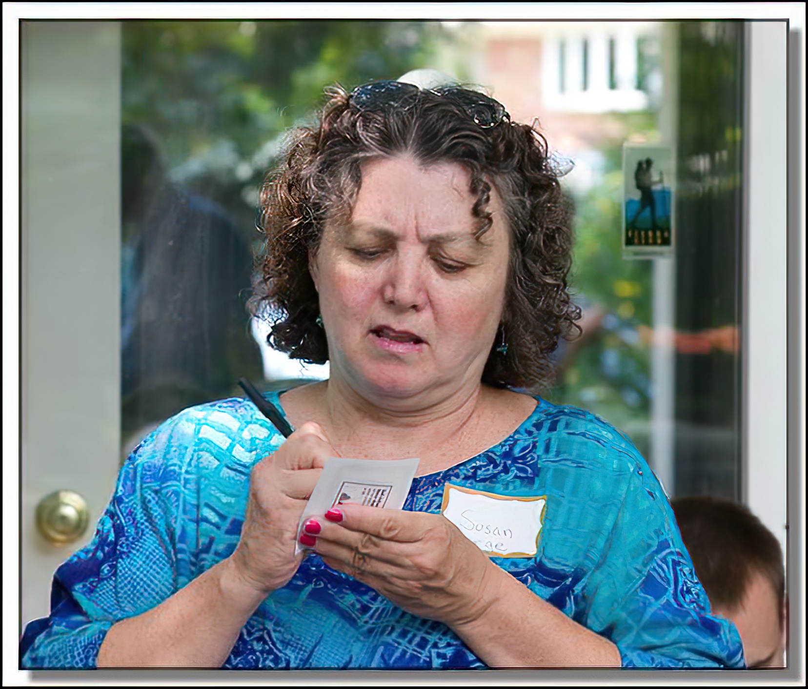 Image # 022, filename CRW_9772
Make: Canon
Model: Canon EOS 10D
Orientation: Normal
XResolution: 300
YResolution: 300
ResolutionUnit: Inch
Software: Adobe Photoshop CS2 Windows
DateTime: 8/6/2005 7:33:01 PM
Artist: Douglas Bolt
Copyright: Â© Douglas Bolt
ExifOffset: 280
ExposureTime: 1/60 sec
FNumber: F6.7
ExposureProgram: Aperture priority
ISOSpeedRatings: ISO 400
DateTimeOriginal: 8/6/2005 9:57:30 AM
ShutterSpeedValue: 1/60 sec
ApertureValue: F6.7
ExposureBiasValue: 0 EV
MaxApertureValue: F5.6
MeteringMode: Multi-Segment
Flash: Flash did not fire
FocalLength: 109 mm
ColorSpace: sRGB
ExifImageWidth: 630
ExifImageLength: 533